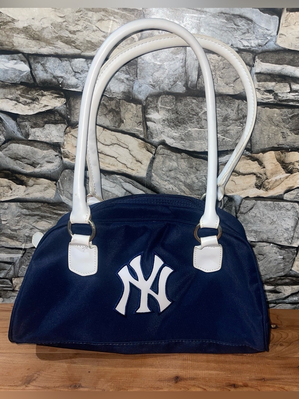Major Merchandise MLB Concept One New York Yankee Small Baseball Bag White/Blue